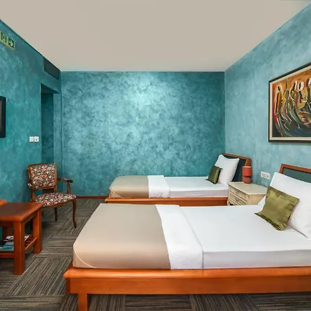 ホテル カーバー 3*